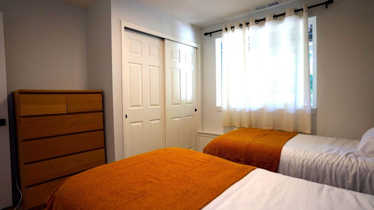 Photo of Bedroom in North Creek