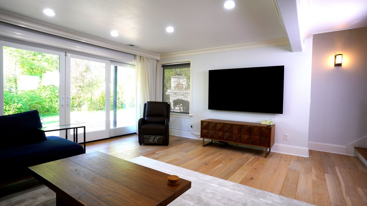 Photo of Livingroom in North Creek