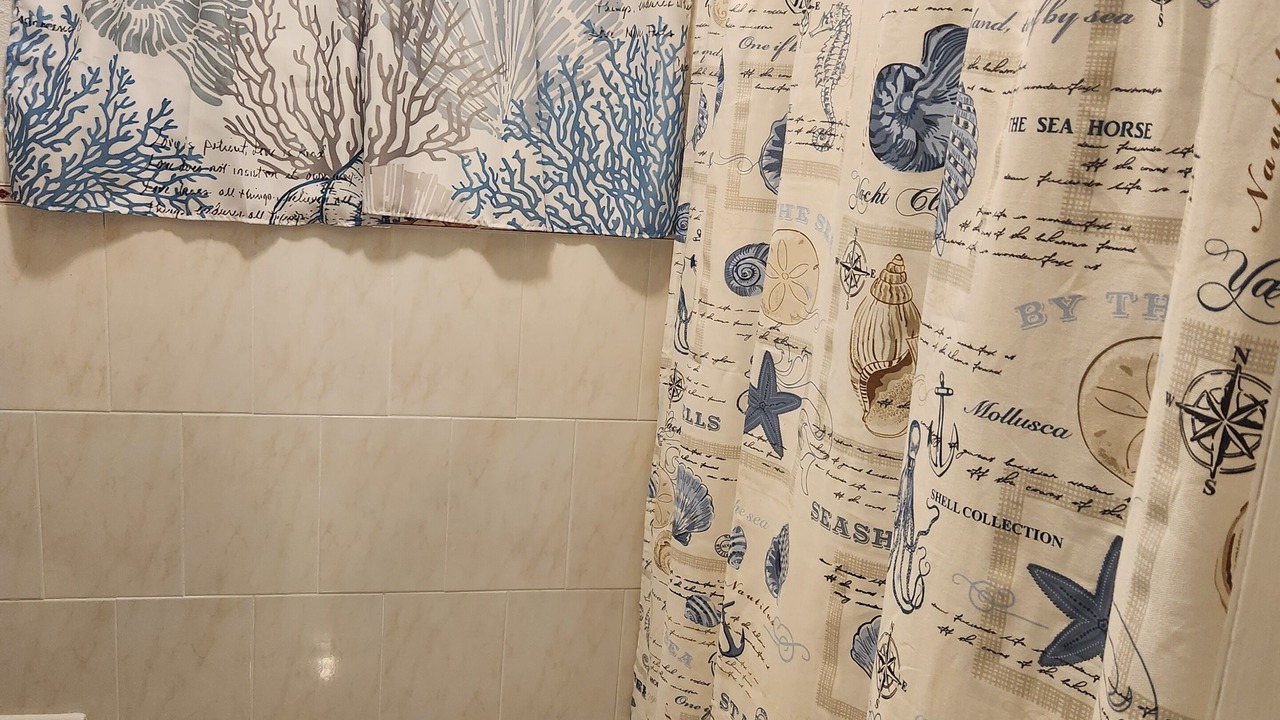 Photo of Bathroom in Driftwood