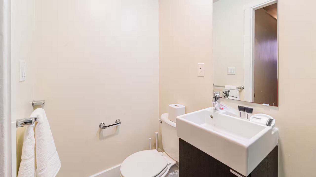Photo of Bathroom in Beacon Hill
