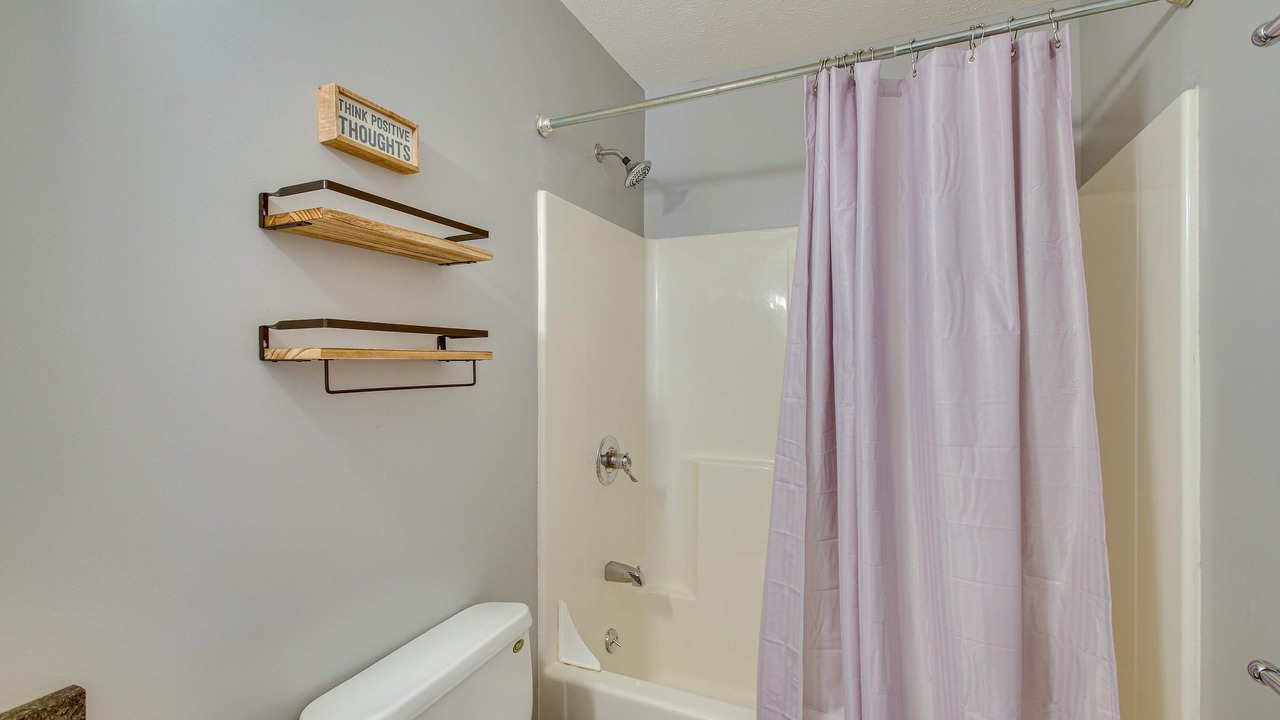 Photo of Bathroom in Massanutten
