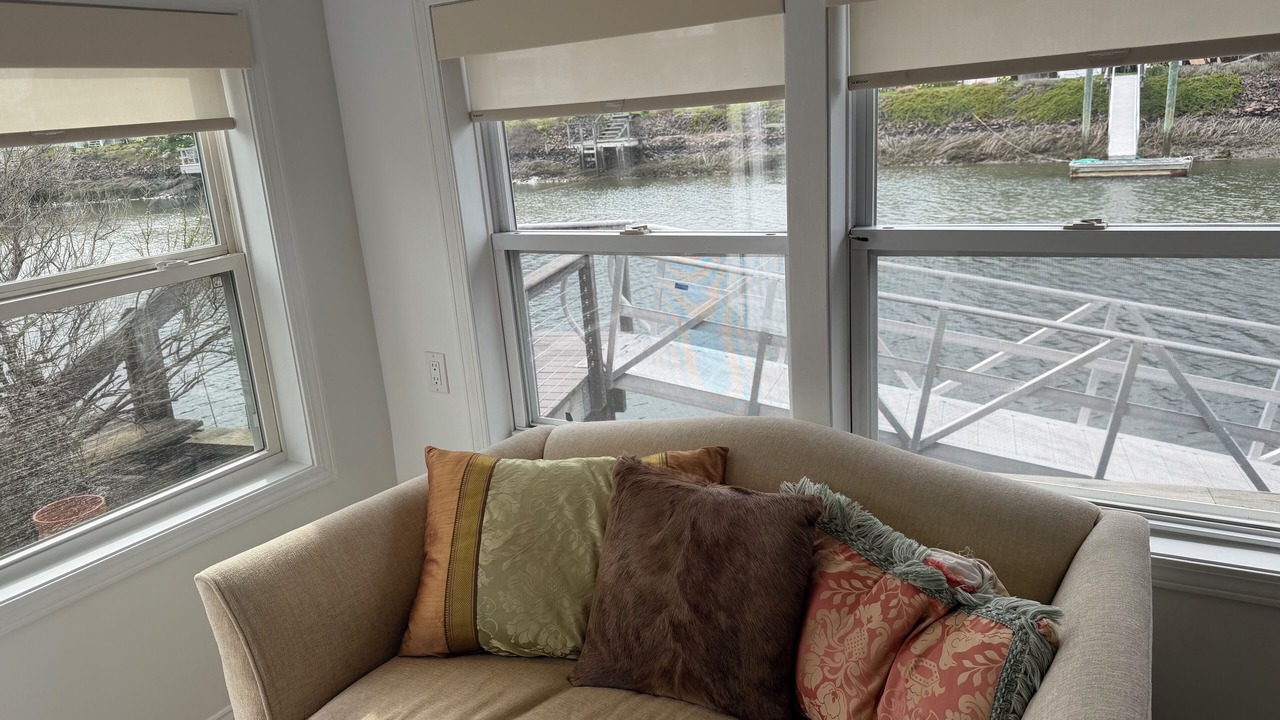 Photo of Livingroom in Fairfield