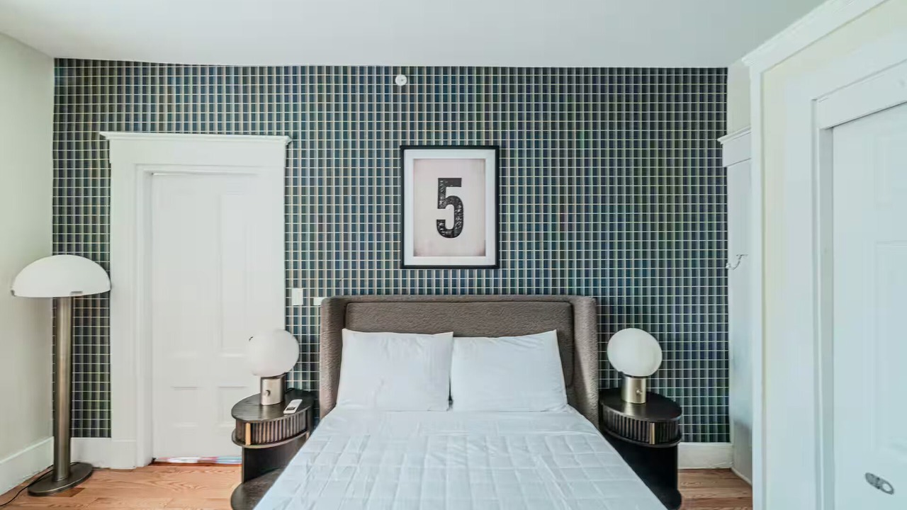 Photo of Bedroom in Beacon Hill
