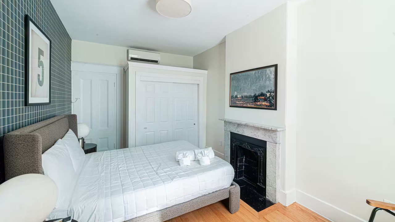 Photo of Bedroom in Beacon Hill