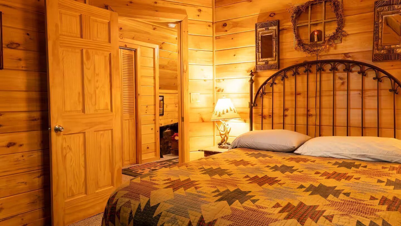 Photo of Bedroom in Andrews