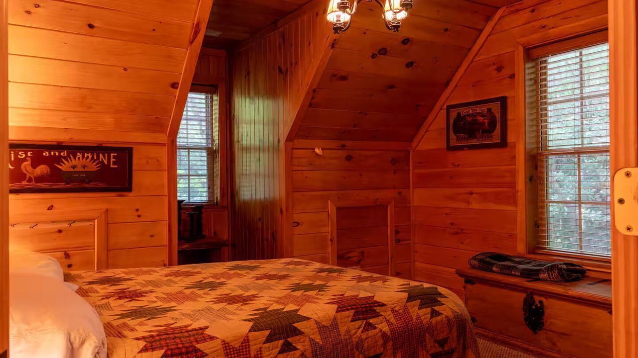 Photo of Bedroom in Andrews