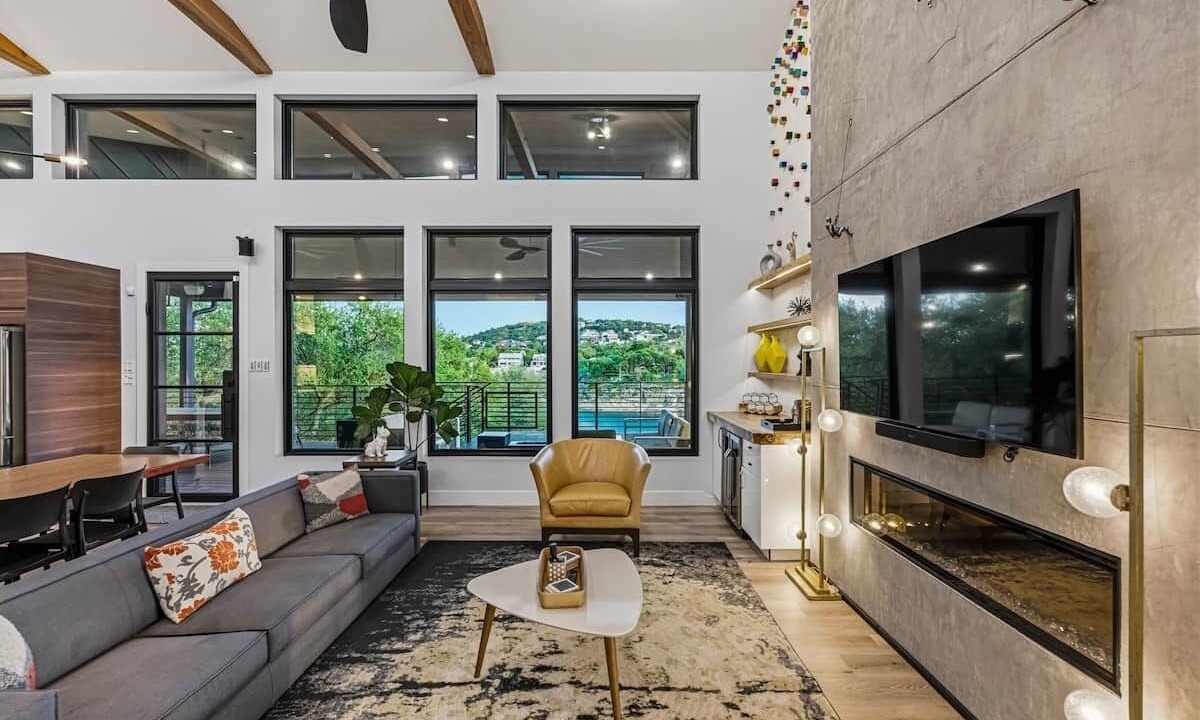Photo of Livingroom in Briarcliff