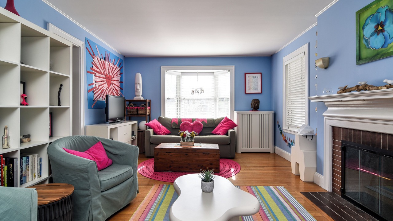 Photo of Livingroom in Milton