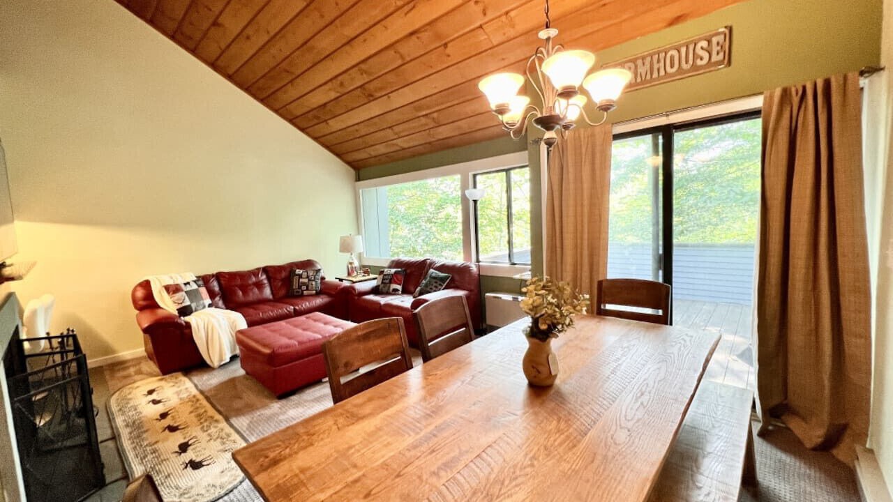 Photo of Livingroom in Lincoln