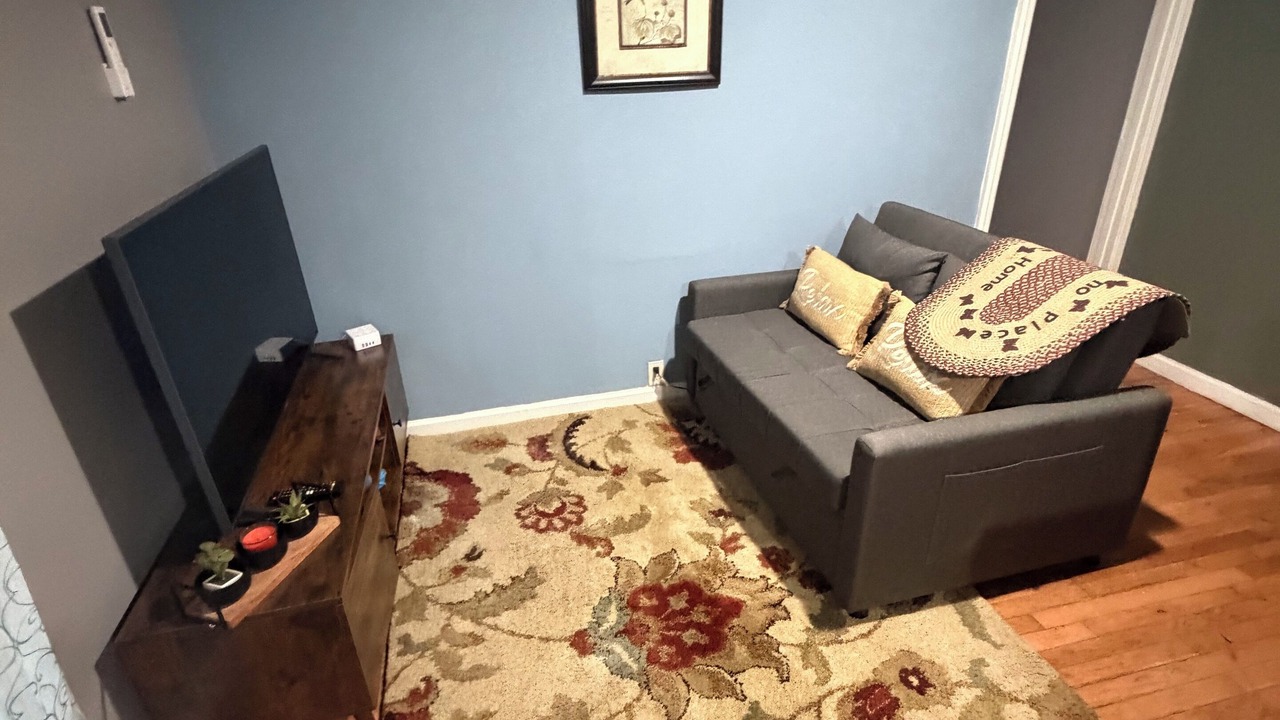Photo of Livingroom in Garden City