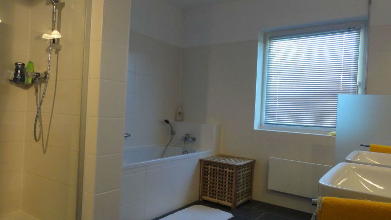 Photo of Bathroom in Degen
