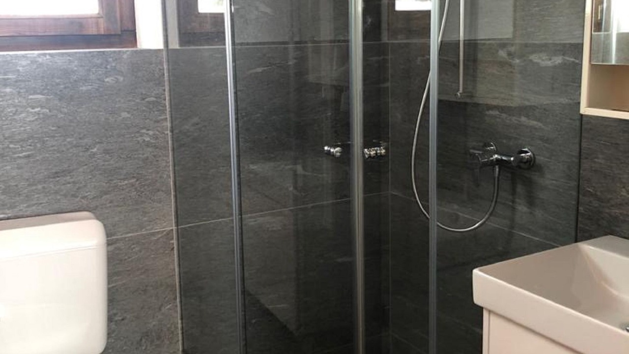 Photo of Bathroom in Tavanasa