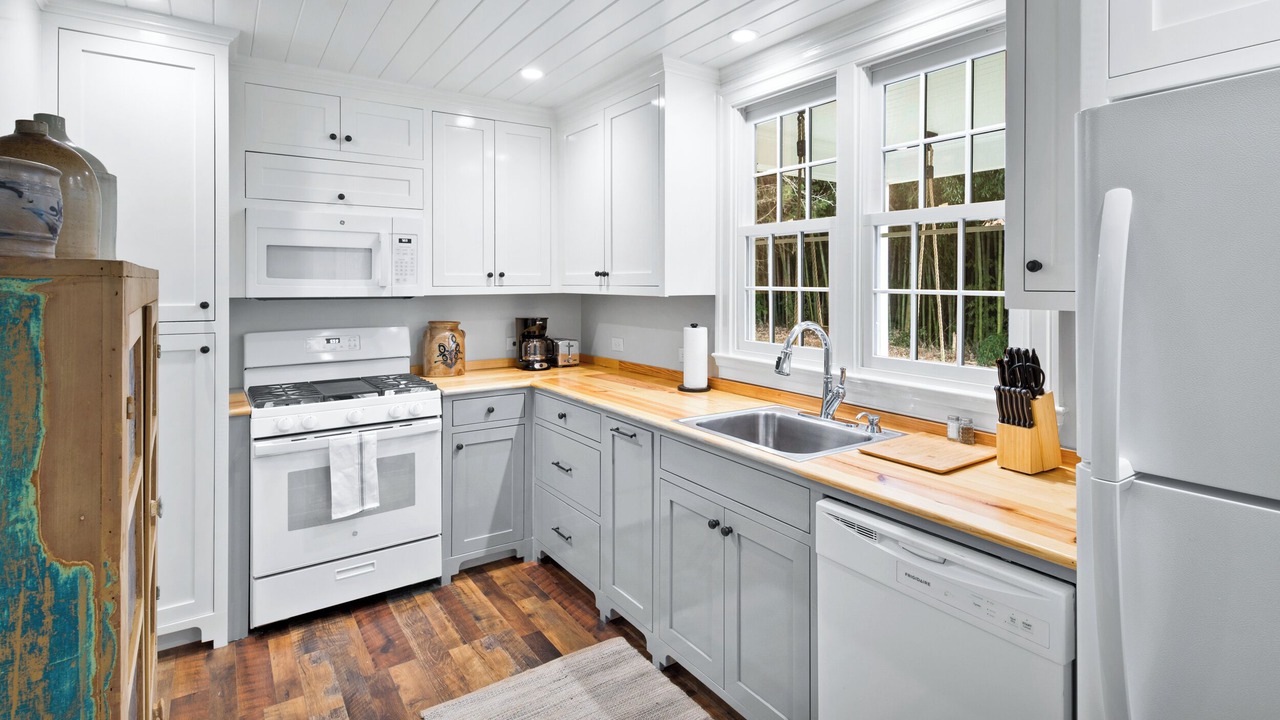 Photo of Kitchen in Batesville