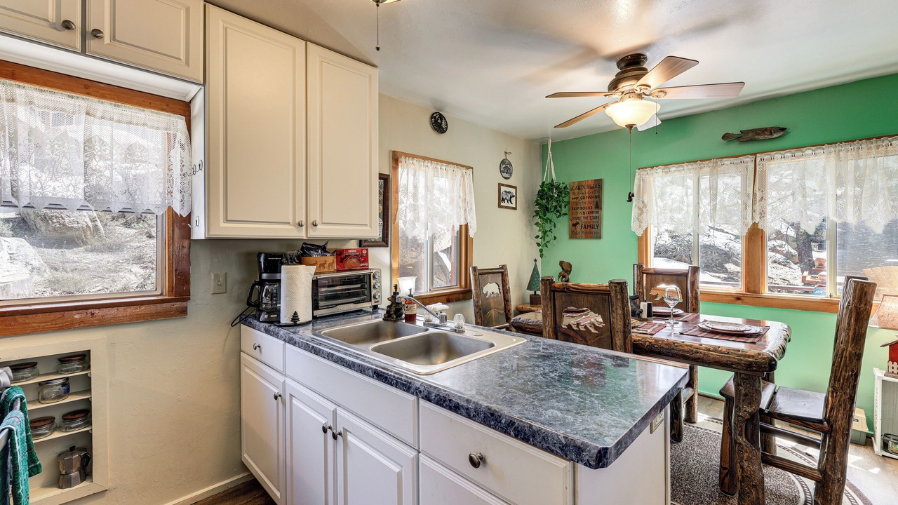 Photo of Kitchen in Boulder Bay