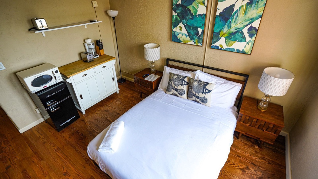 Photo of Bedroom in Westlake