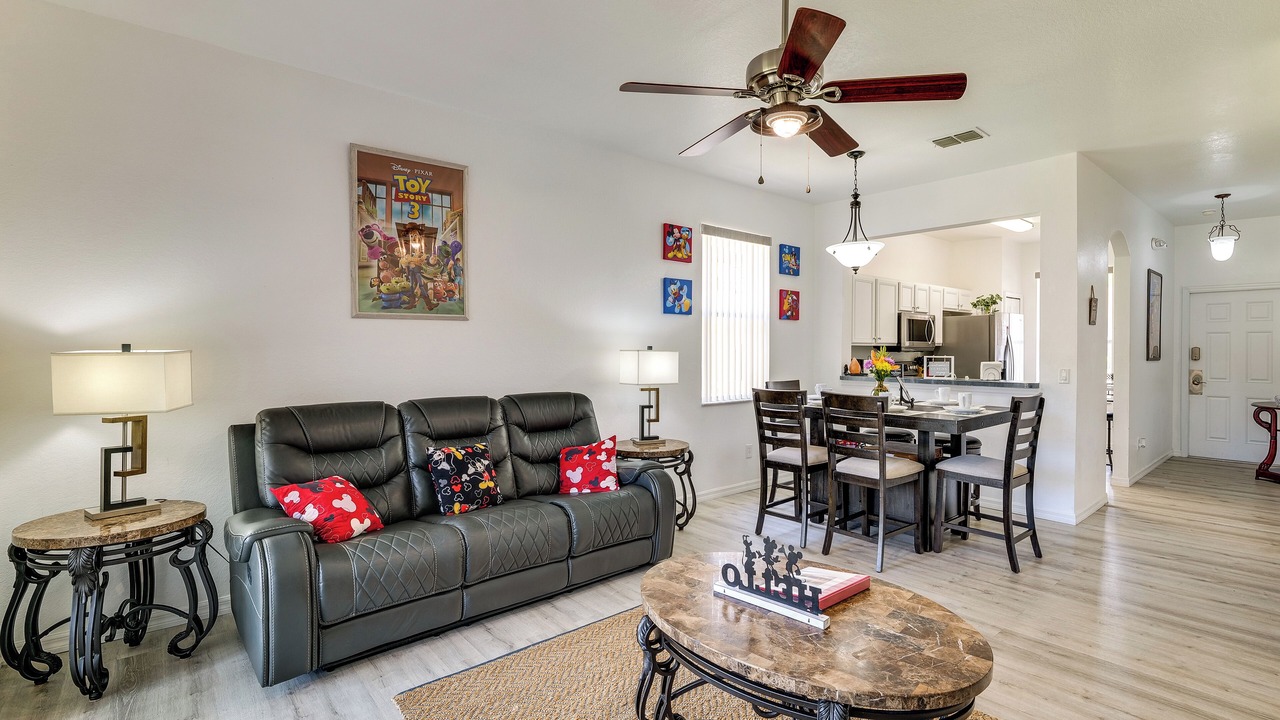 Photo of Livingroom in Regal Palms