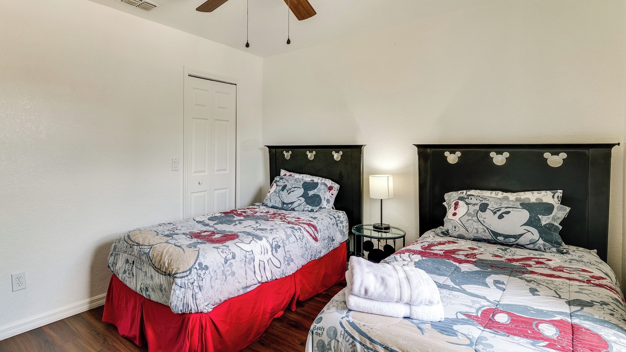 Photo of Bedroom in Regal Palms
