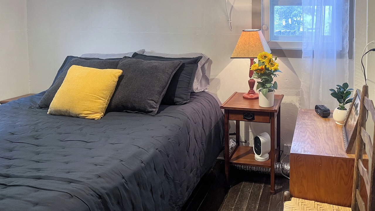 Photo of Bedroom in Palmer Lake
