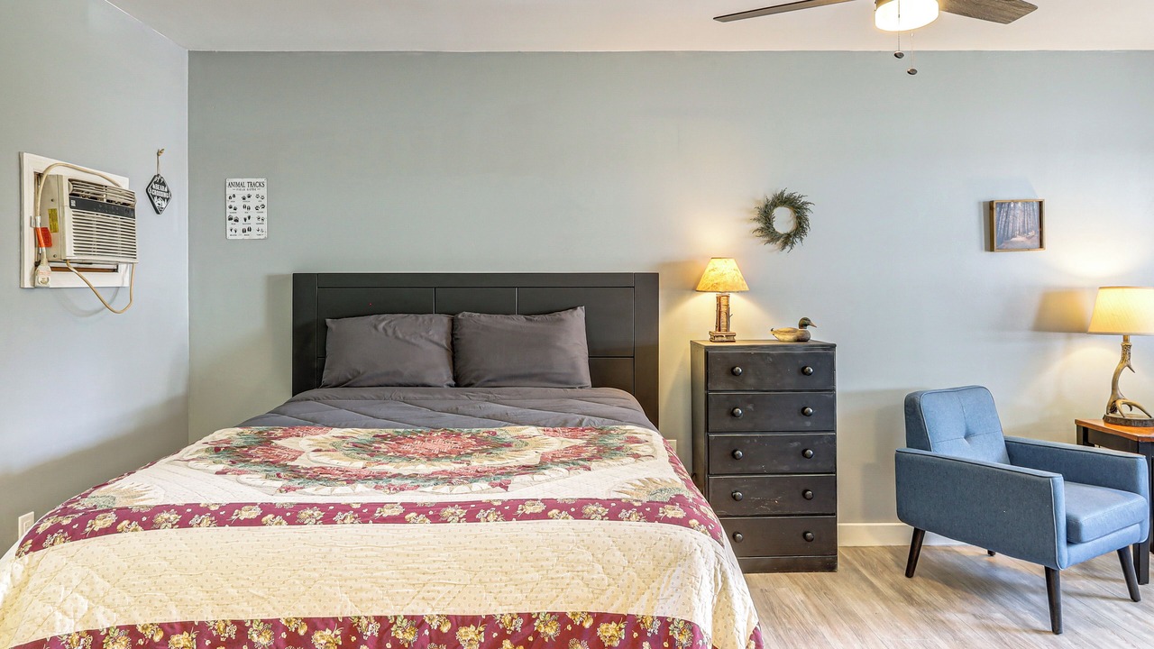Photo of Bedroom in Schroon Lake
