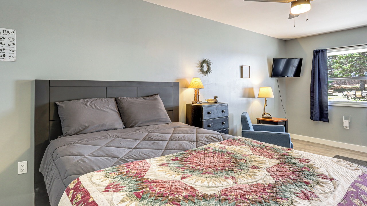 Photo of Bedroom in Schroon Lake