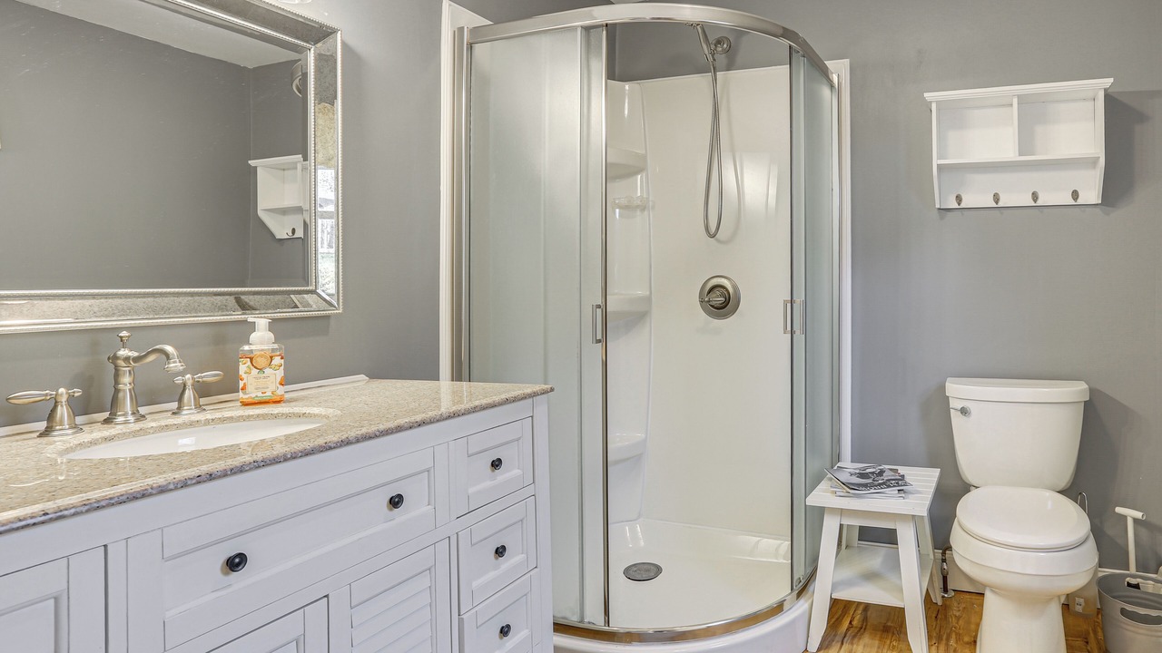 Photo of Bathroom in Parksville