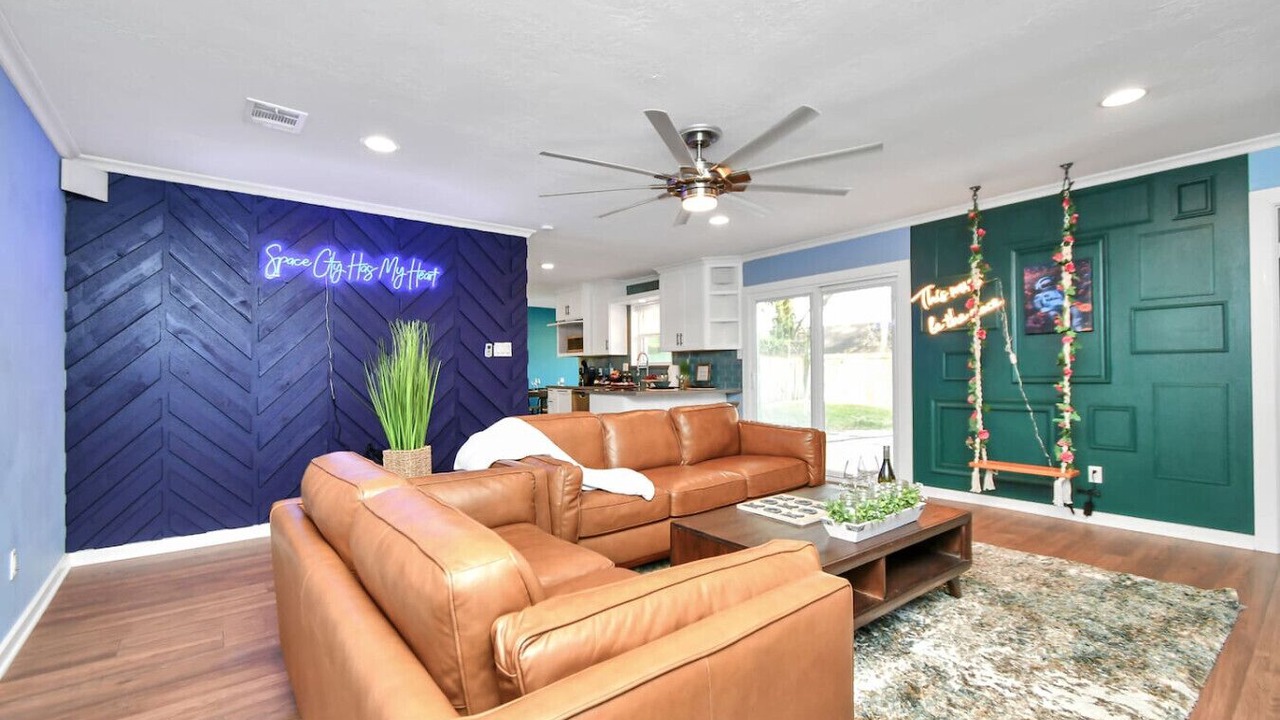 Photo of Livingroom in Friendswood