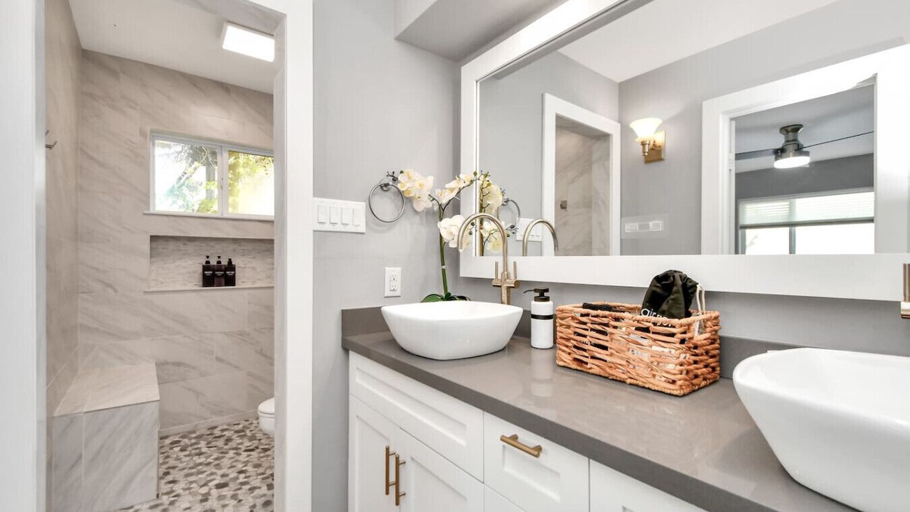 Photo of Bathroom in Friendswood