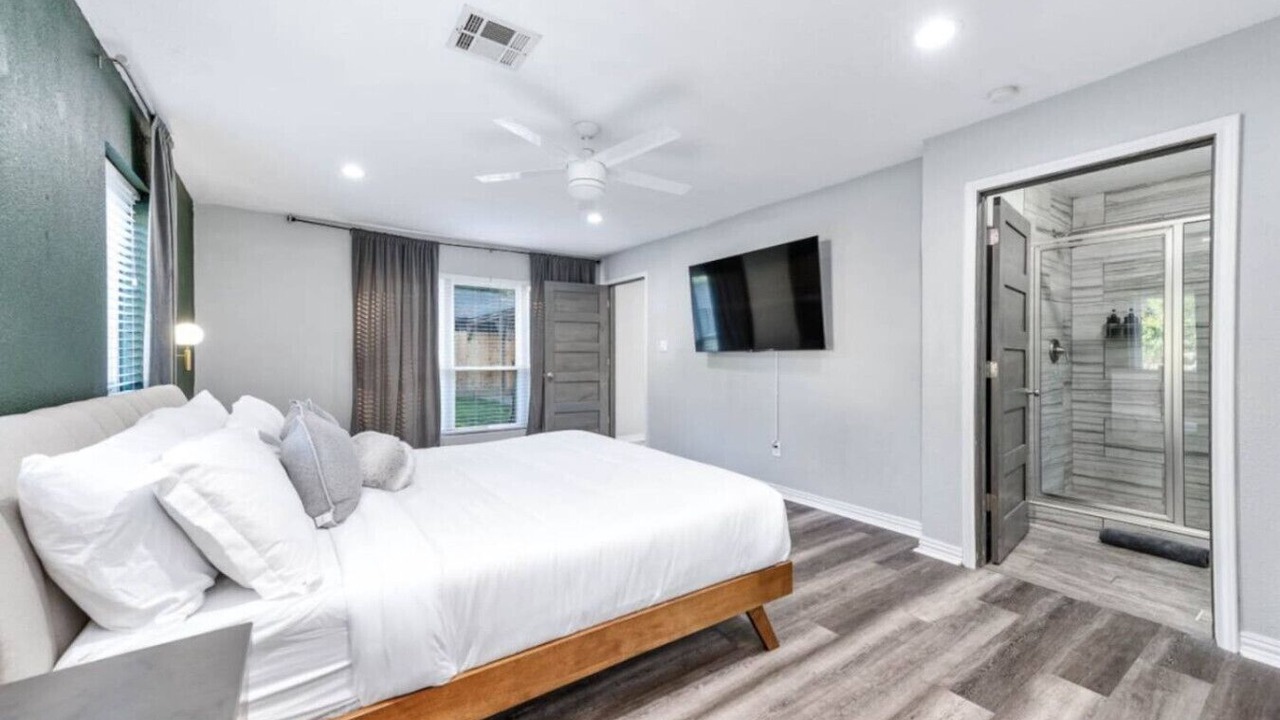 Photo of Bedroom in Cypress