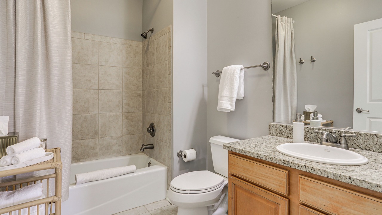 Photo of Bathroom in Highlands - Perkins