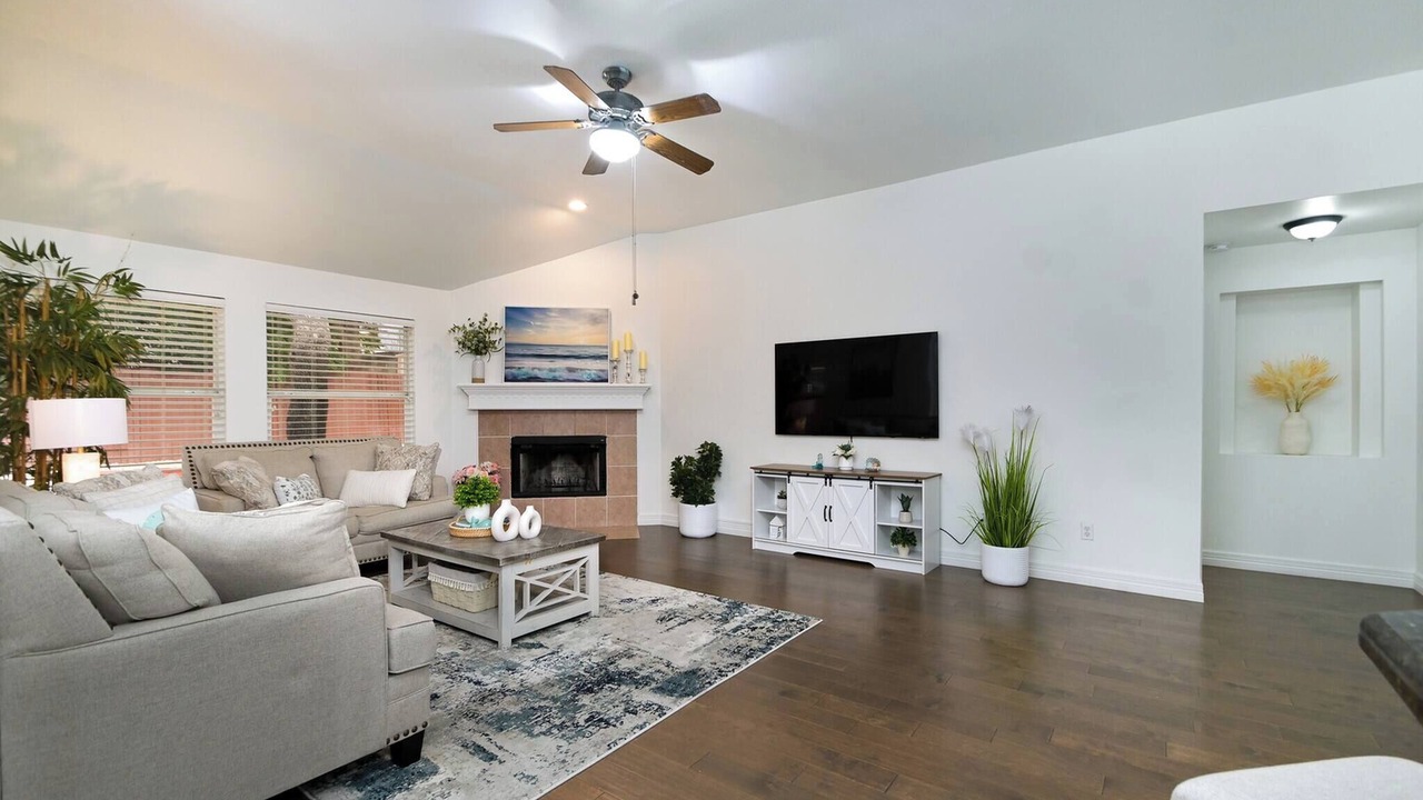 Photo of Livingroom in Wetmore