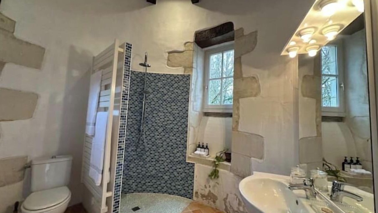 Photo of Bathroom in Lureuil