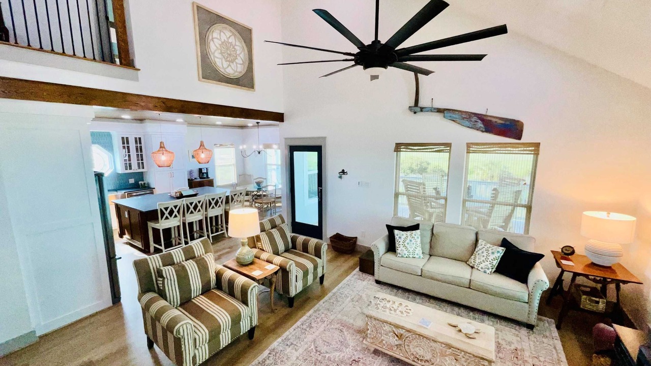 Photo of Bedroom in Pointe San Luis