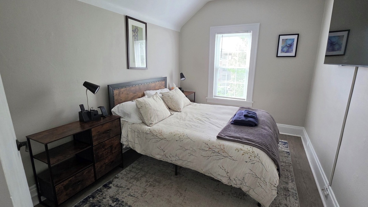 Photo of Bedroom in Little Italy