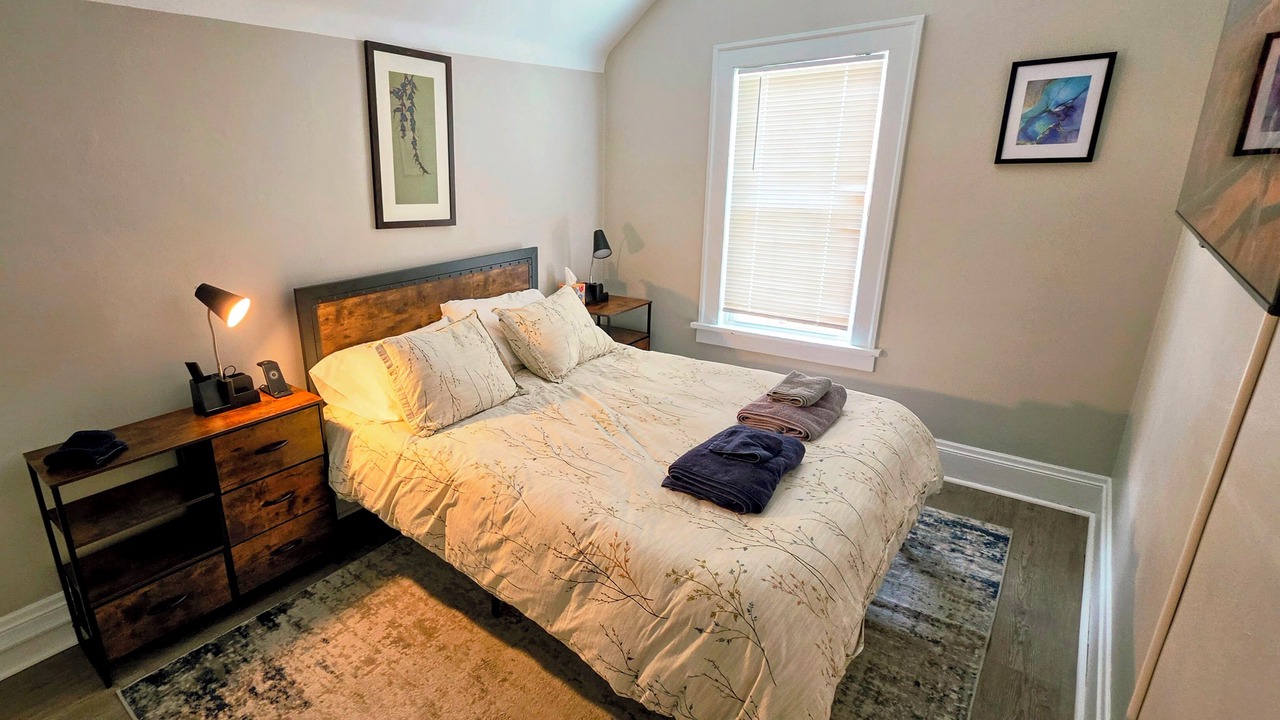 Photo of Bedroom in Little Italy