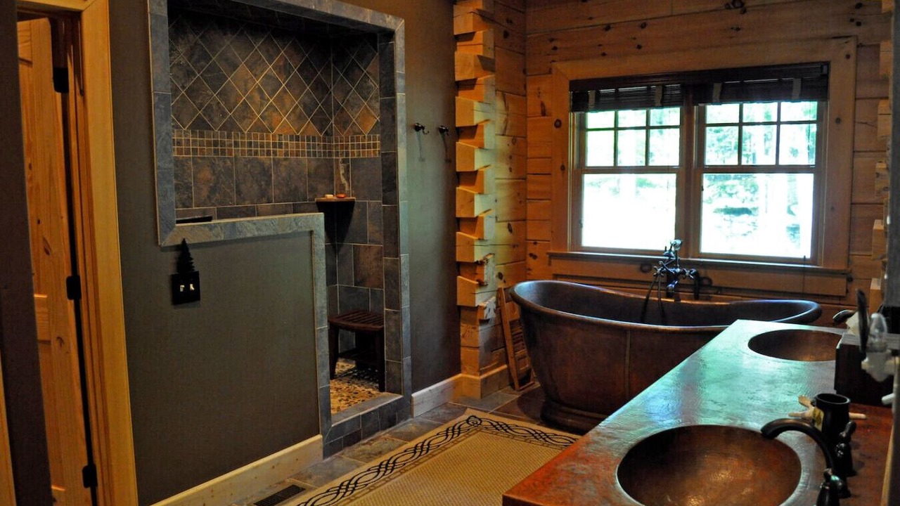 Photo of Bathroom in Greentown