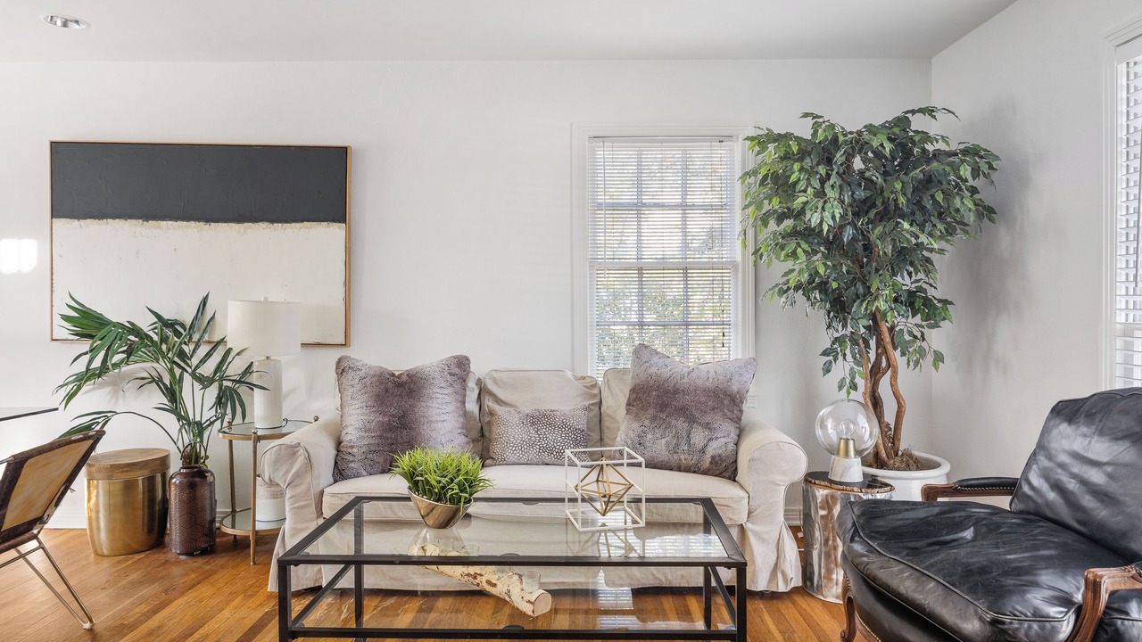Photo of Livingroom in Dallas
