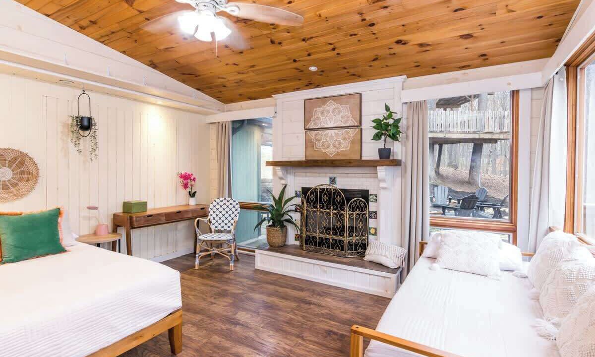 Photo of Bedroom in South Bloomingville