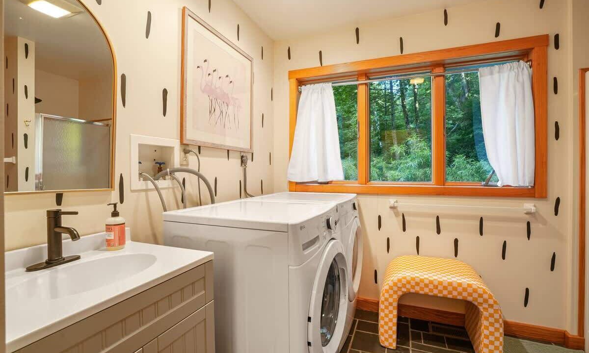 Photo of Bedroom in South Bloomingville