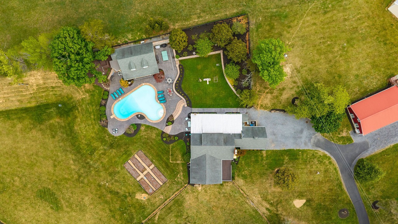 Photo of Outdoor in Swoope
