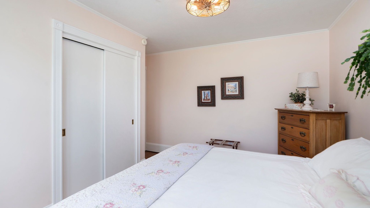 Photo of Bedroom in Swoope