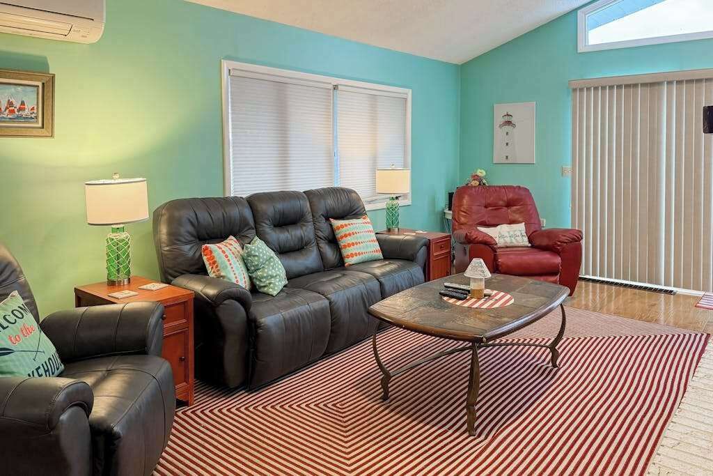 Photo of Livingroom in Beulah