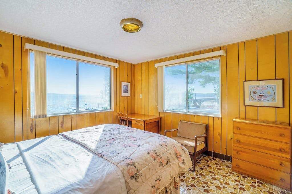 Photo of Bedroom in Lake Township