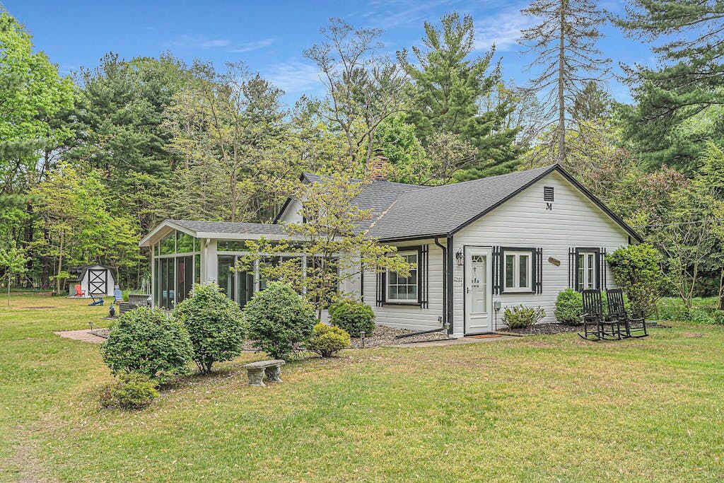 Photo of Outdoor in Shorewood-Tower Hills-Harbert
