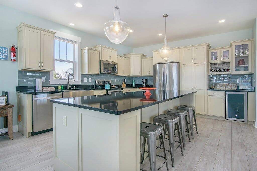 Photo of Kitchen in Miami Park