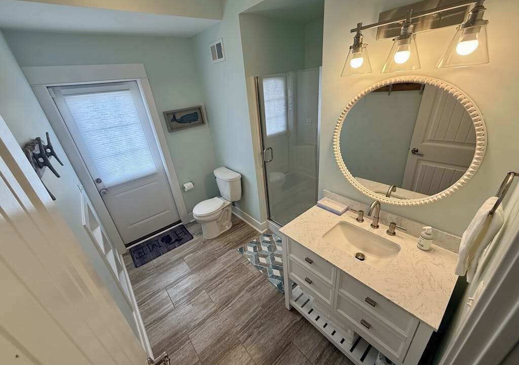 Photo of Bathroom in Miami Park