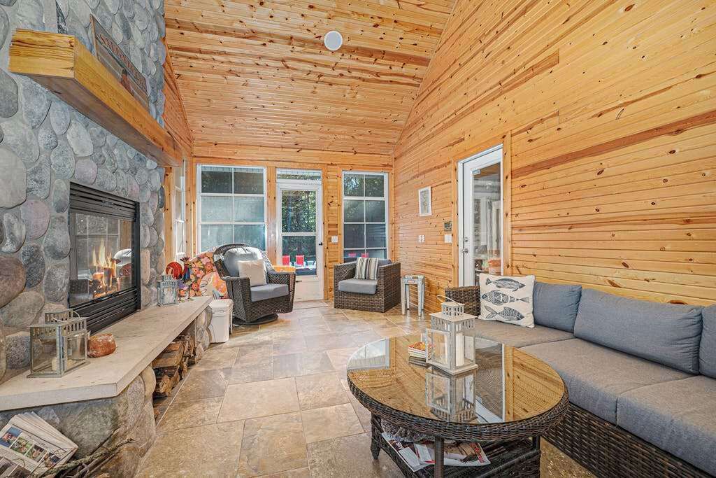 Photo of Livingroom in Fennville