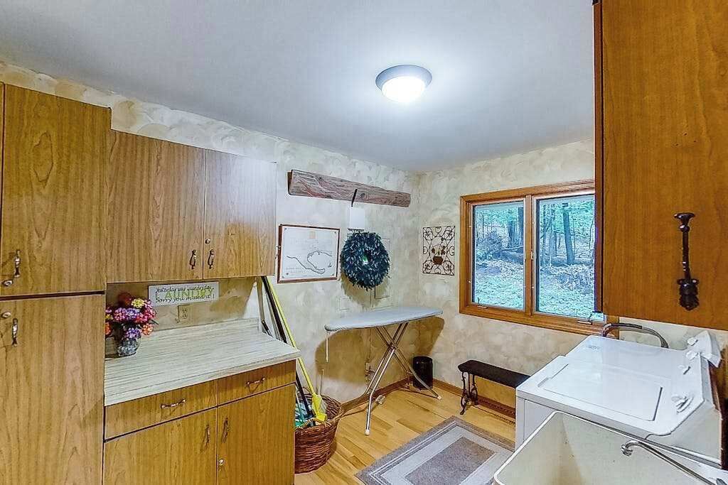 Photo of Bathroom in Birchwood Farms