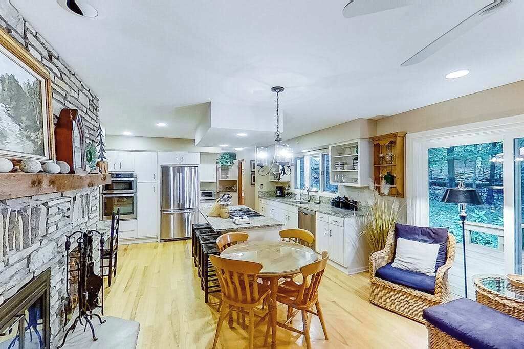 Photo of Kitchen in Birchwood Farms