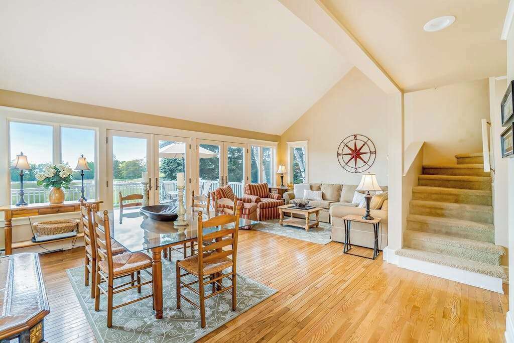 Photo of Livingroom in Birchwood Farms