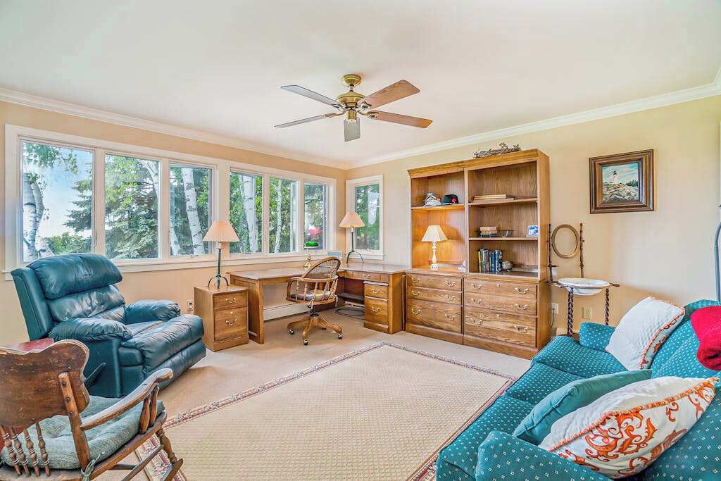 Photo of Livingroom in Birchwood Farms